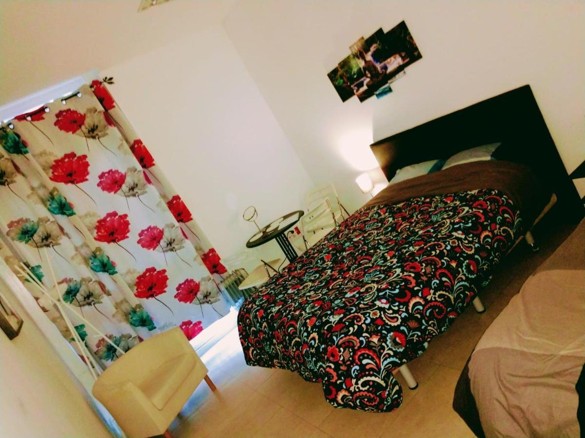Pensión Parsa House *